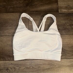 Lululemon Free To Be Elevated Bra